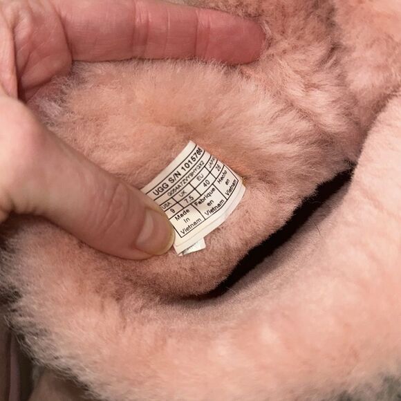 UGG Australia pink Bailey Bow boots 9 - Picture 5 of 7